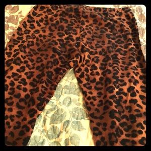 Cheetah leggings